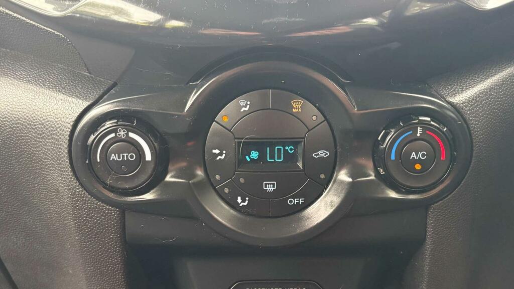 Ford Ecosport 1.5 Zetec Hatchback Grey #23