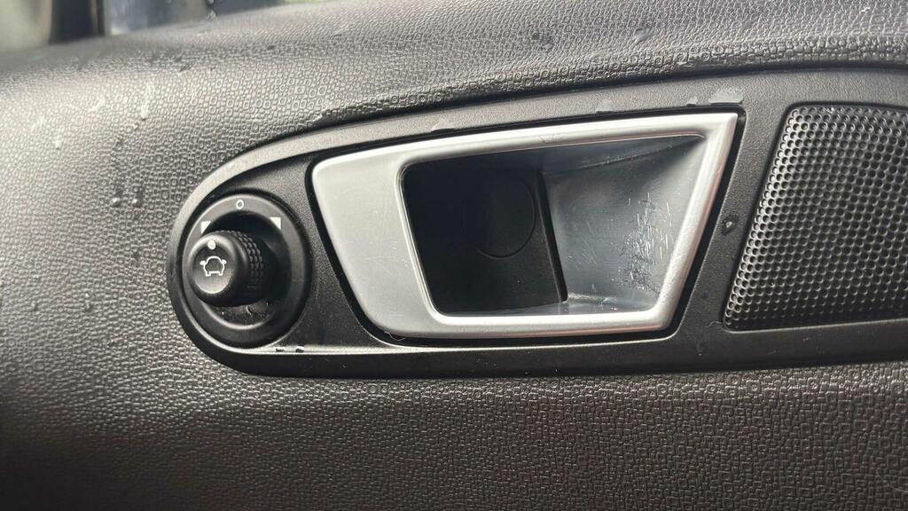 Ford Ecosport 1.5 Zetec Hatchback Grey #27