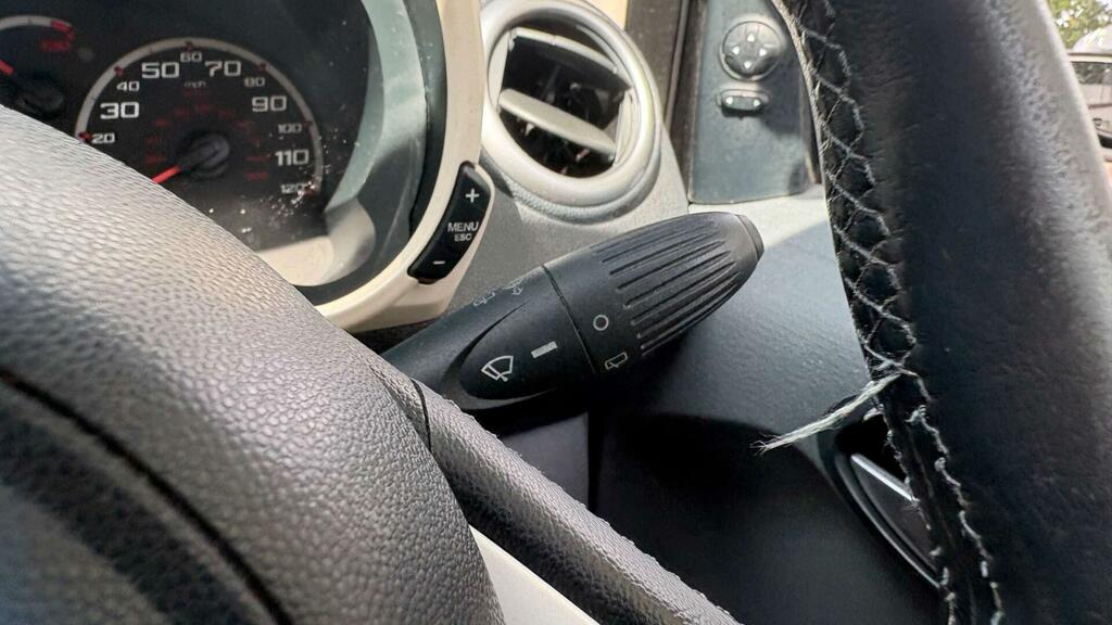 Ford KA 1.2 Edge Start Stop Red #18