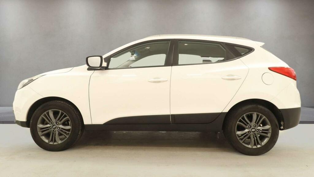 Hyundai Ix35 1.7 Se Nav Crdi 114 Bhp Silver #10