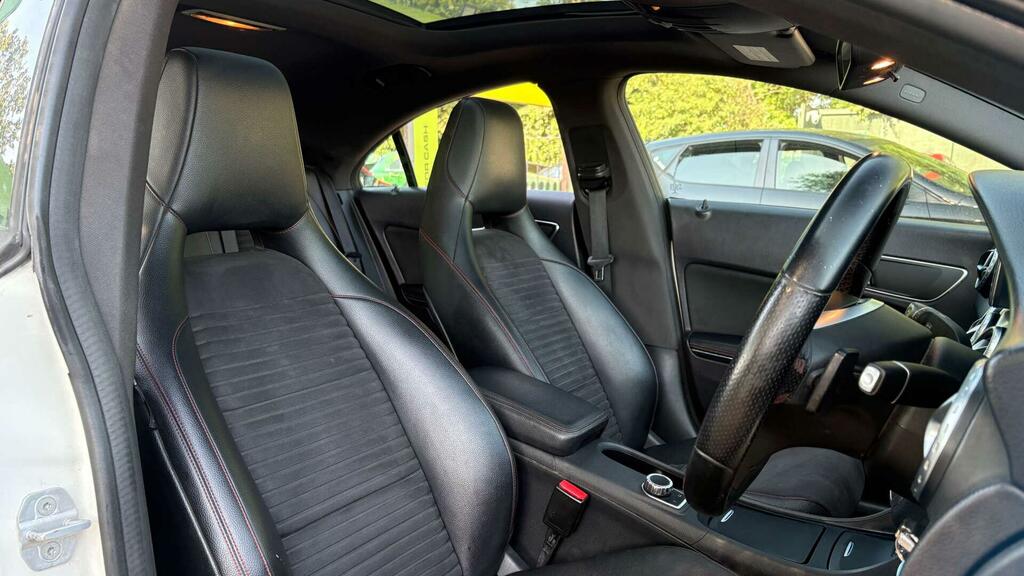 Mercedes-Benz CLA Class 2.1 Cla220 Cdi  #8