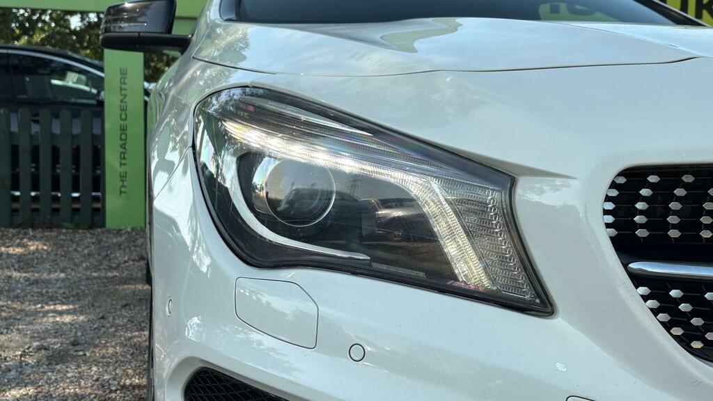 Mercedes-Benz CLA Class 2.1 Cla220 Cdi  #42