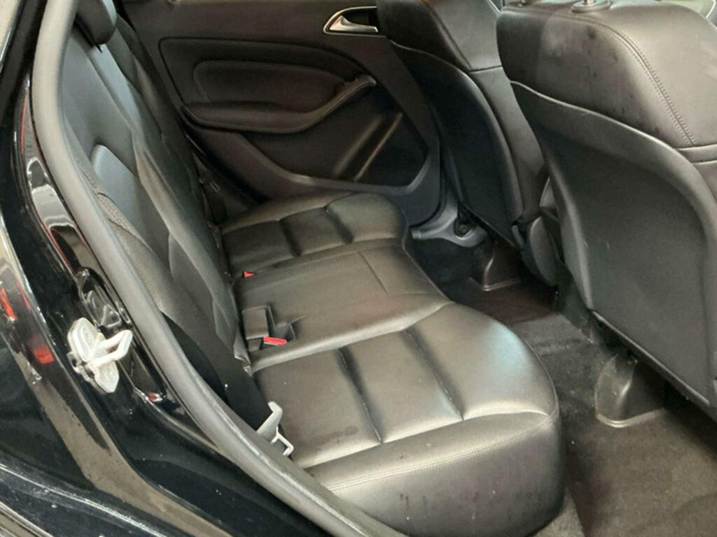 Mercedes-Benz B Class Sport Black #3