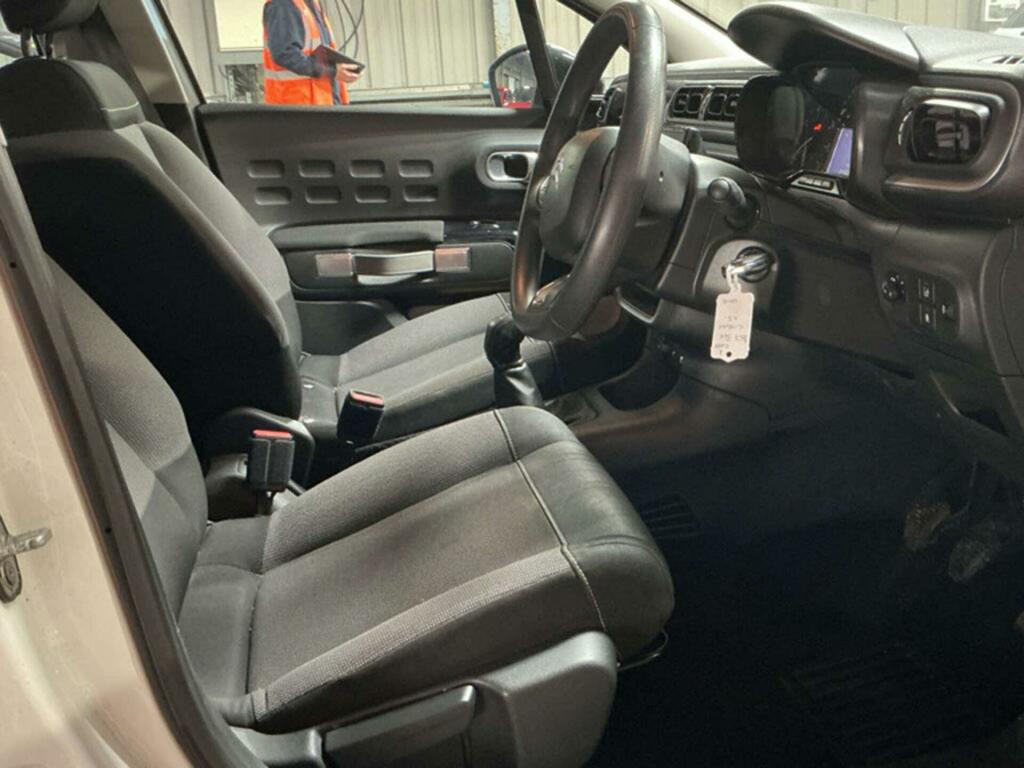 Citroen C3 Feel White #3