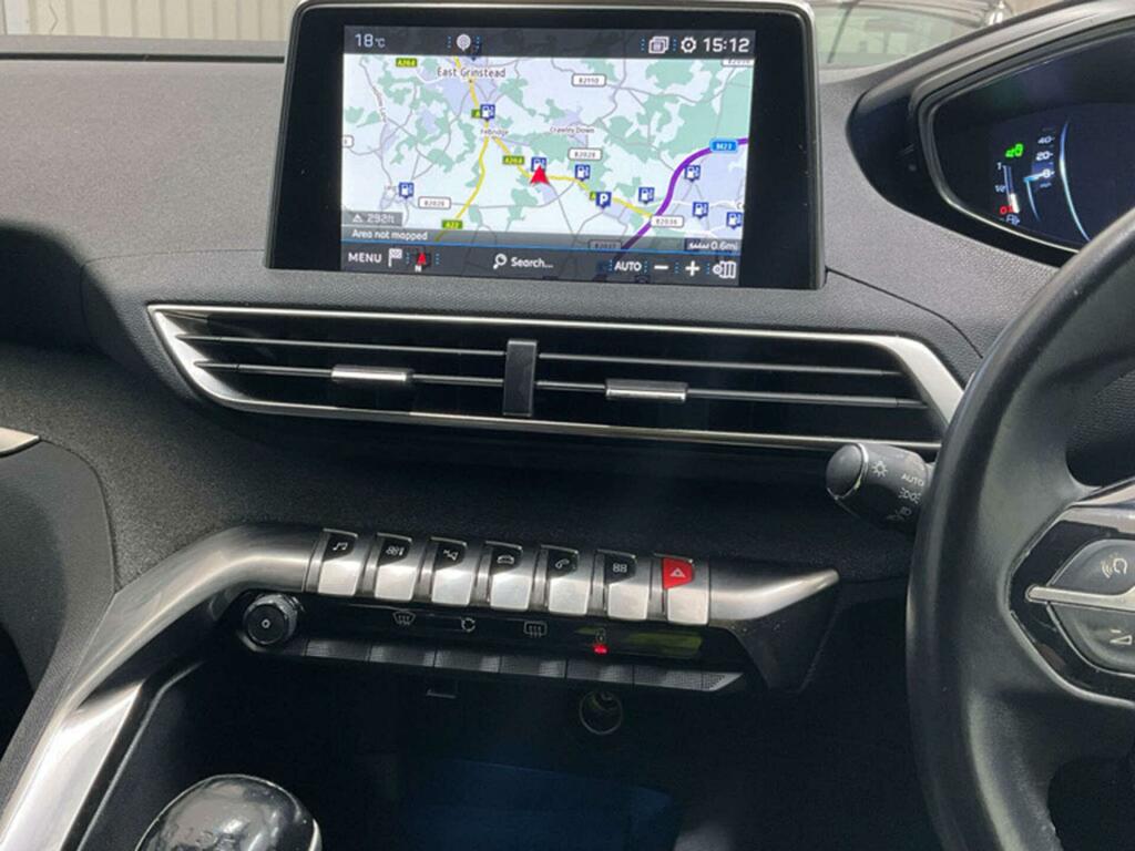 Peugeot 3008 1.2 Puretech Allure Euro 6 Ss PE19LVG Black #2