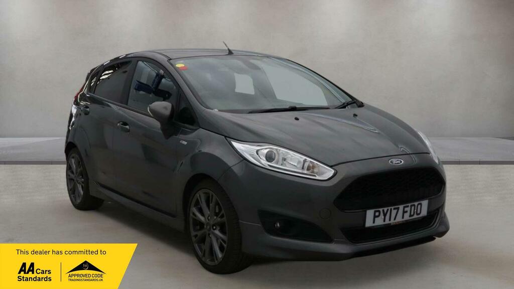 Ford Fiesta St-line Grey