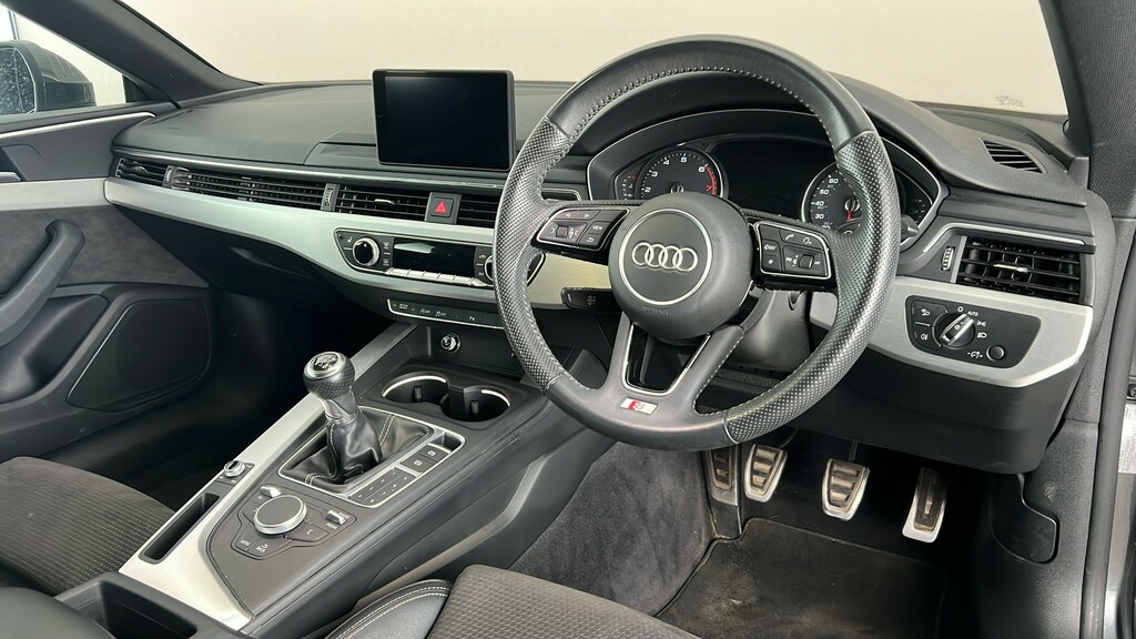 Audi A5 2.0 Tfsi S Line Grey