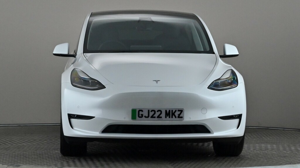Tesla Model Y Long Range Awd GJ22MKZ White #2