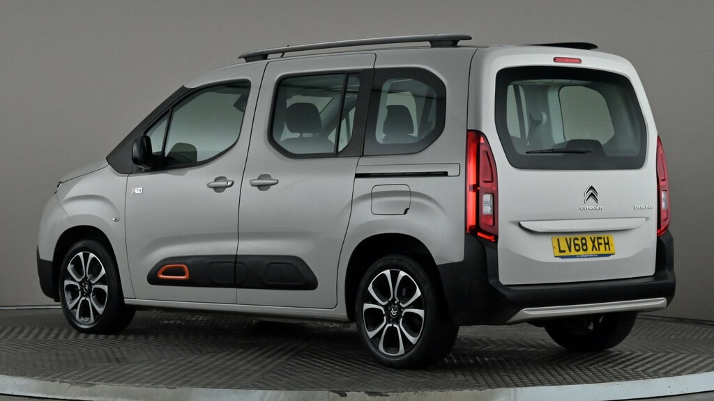 Citroen Berlingo 1.5 Bluehdi 130 Flair M LV68XFH Beige #4