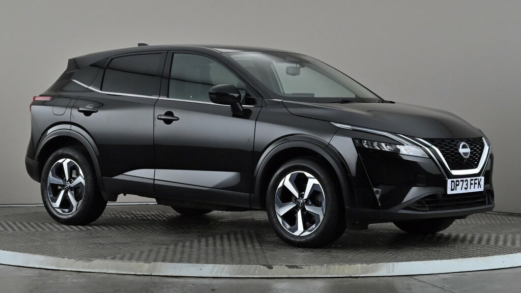 Nissan Qashqai 1.3 Dig-t Mh N-connecta Black