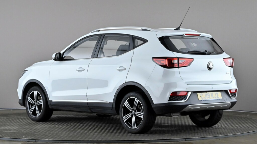 MG ZS 1.5 Vti-tech Exclusive CJ19KJZ White #4