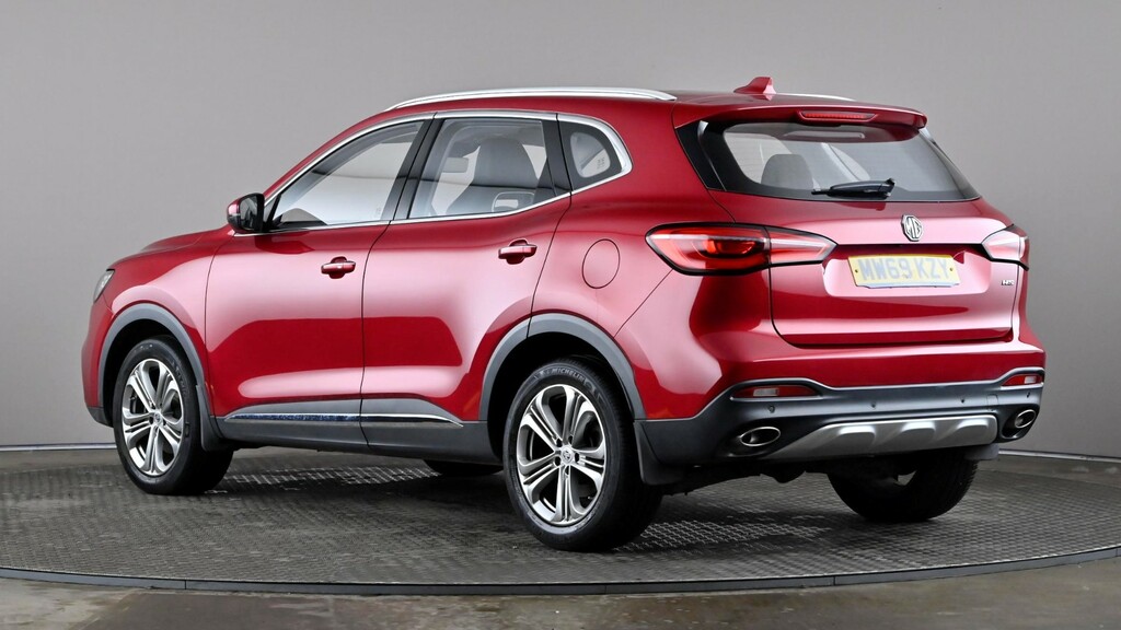 MG HS 1.5 T-gdi Exclusive Red #4