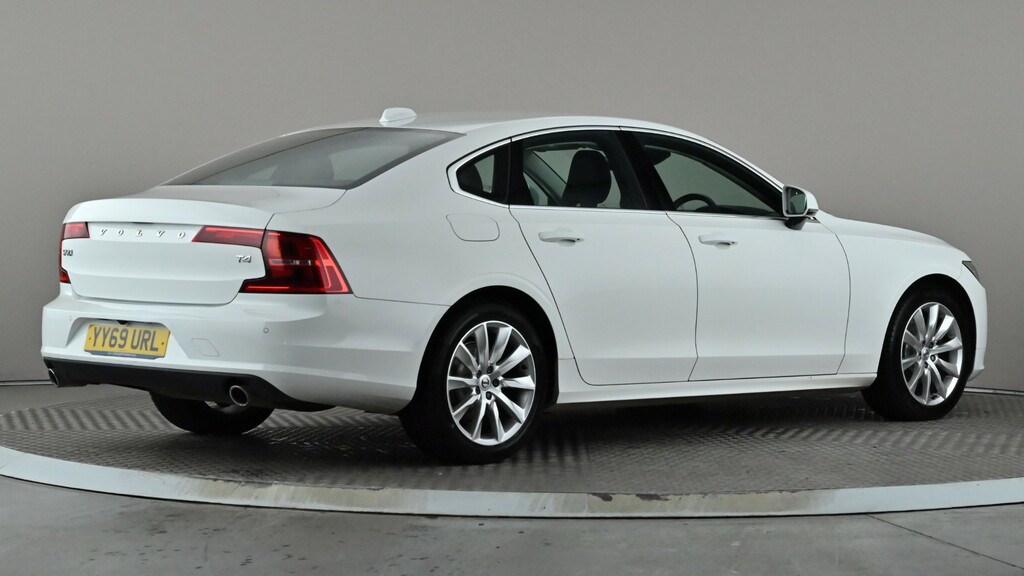 Volvo S90 2.0 T4 Momentum Plus Geartronic White #6