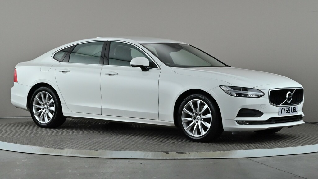 Volvo S90 2.0 T4 Momentum Plus Geartronic White