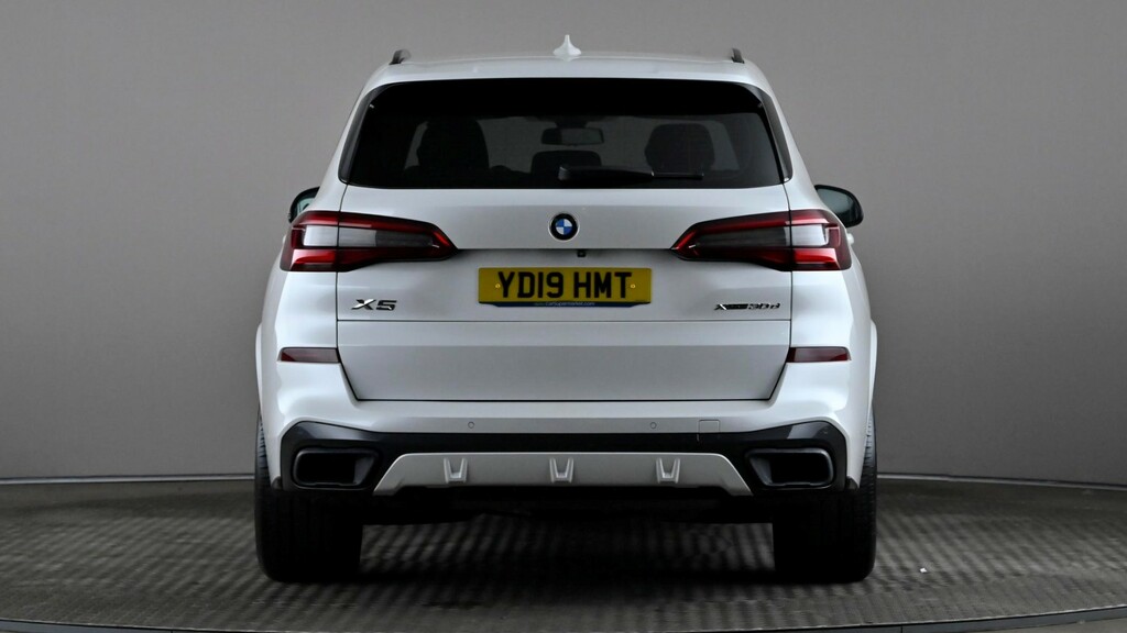 BMW X5 Xdrive30d M Sport YD19HMT White #5
