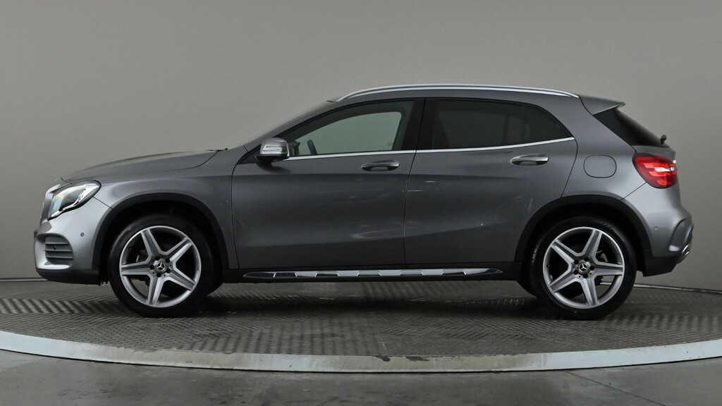 Mercedes-Benz GLA Class Gla 180 Amg Line Edition Plus HX69XVP Grey #3