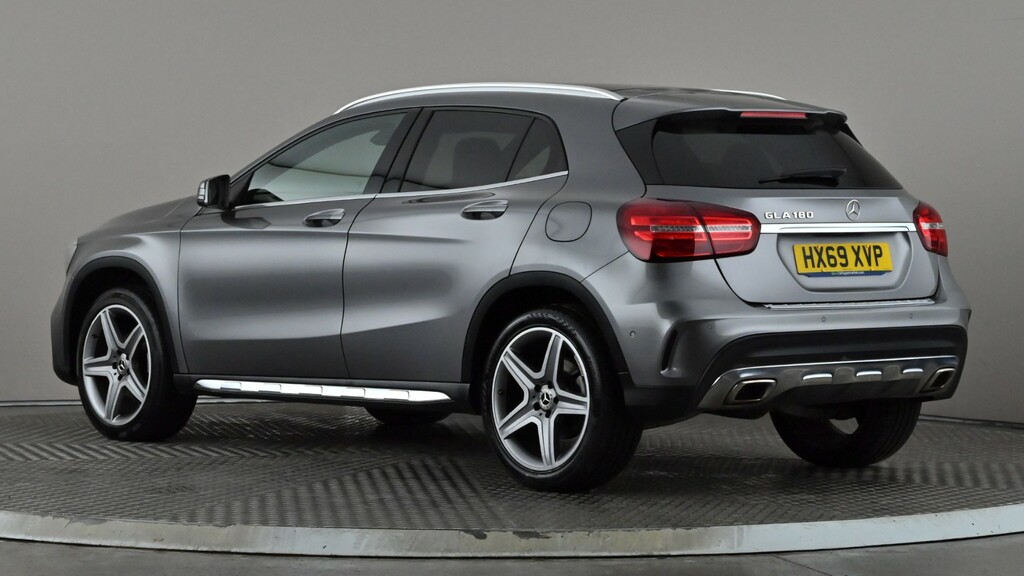 Mercedes-Benz GLA Class Gla 180 Amg Line Edition Plus HX69XVP Grey #4
