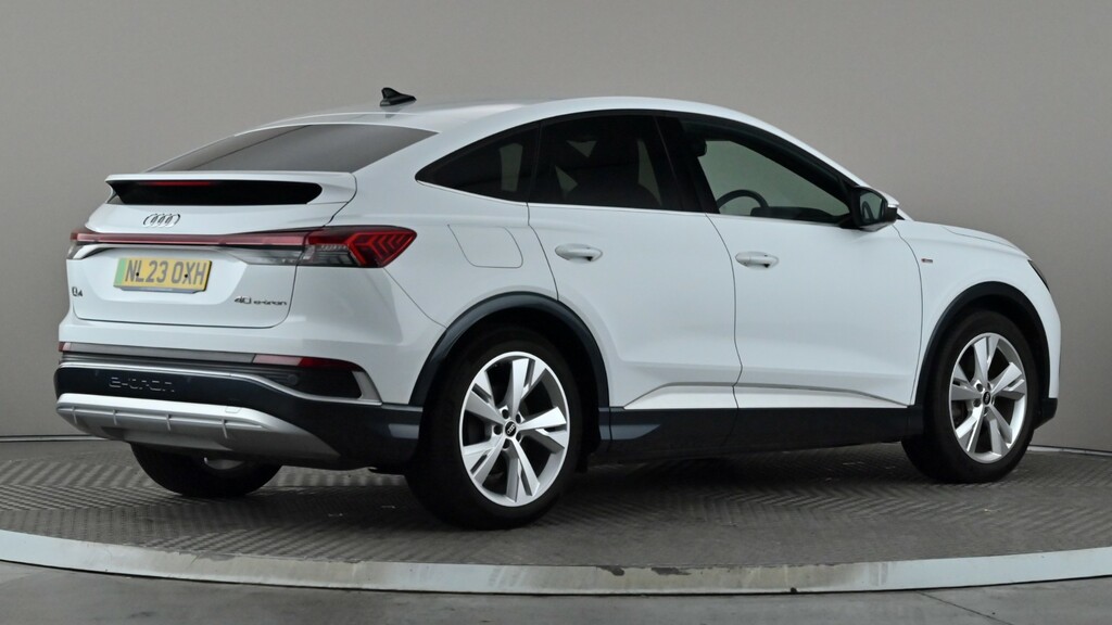 Audi Q4 E Tron 150Kw 40 82Kwh S Line NL23OXH White #6