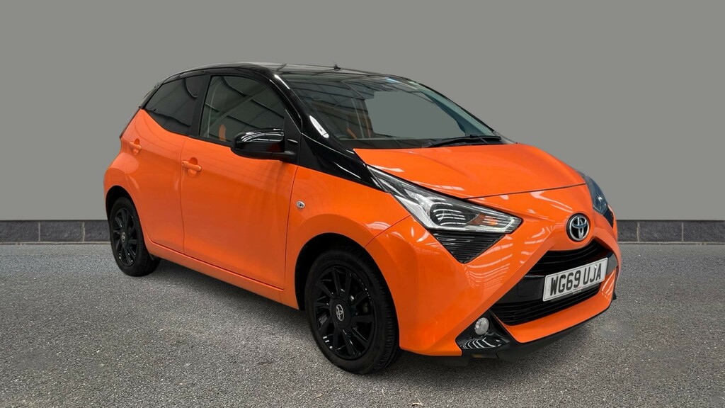 Toyota Aygo 1.0 Vvt-i X-cite 6 Tss X-shift Orange
