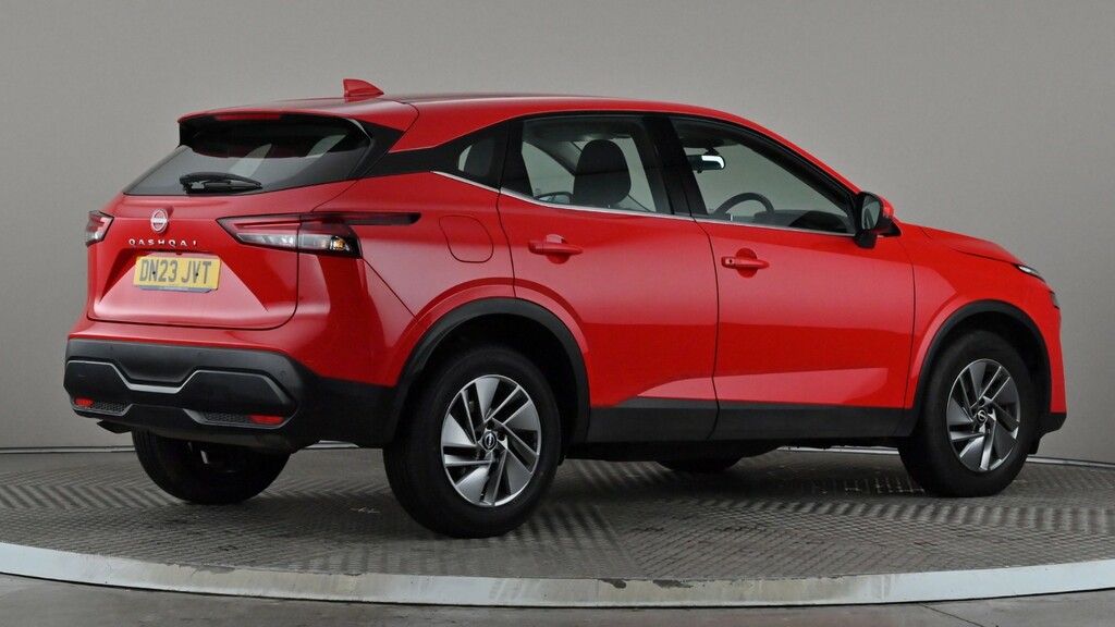 Nissan Qashqai 1.3 Dig-t Mh Acenta Premium DN23JVT Red #6