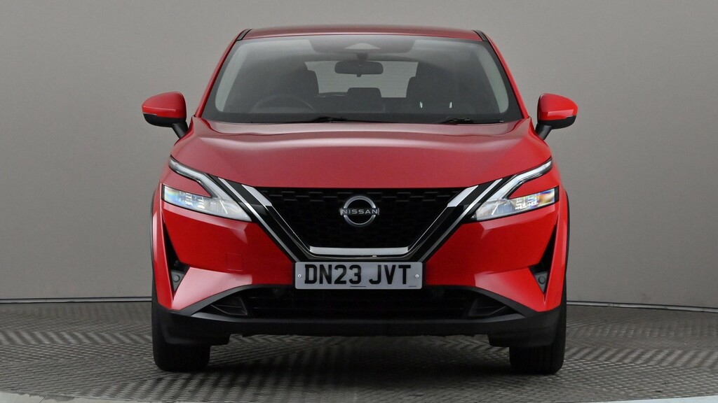 Nissan Qashqai 1.3 Dig-t Mh Acenta Premium DN23JVT Red #2