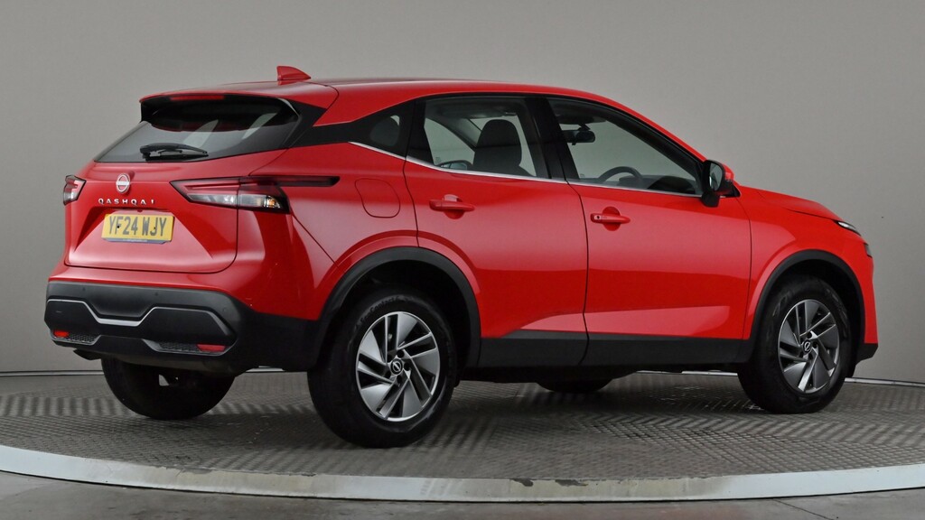 Nissan Qashqai 1.3 Dig-t Mh 158 Acenta Premium Xtronic YF24WJY Red #6