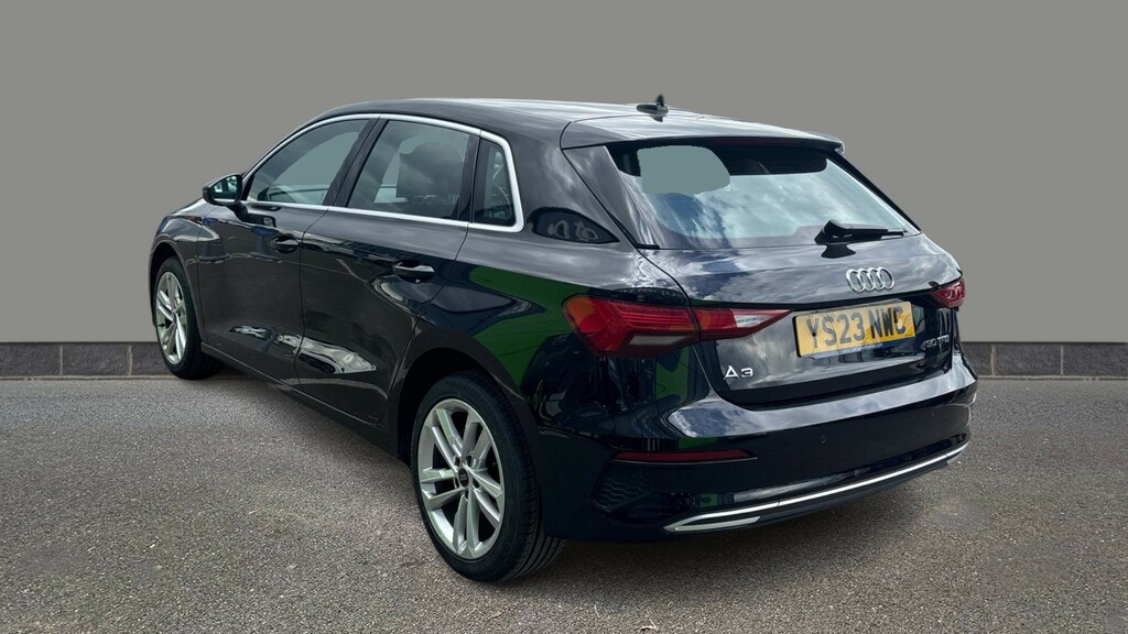 Audi A3 30 Tfsi Sport YS23NWC Black #4