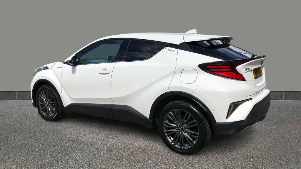 Toyota C-Hr 1.8 Hybrid Excel Cvt B4JTK White #4