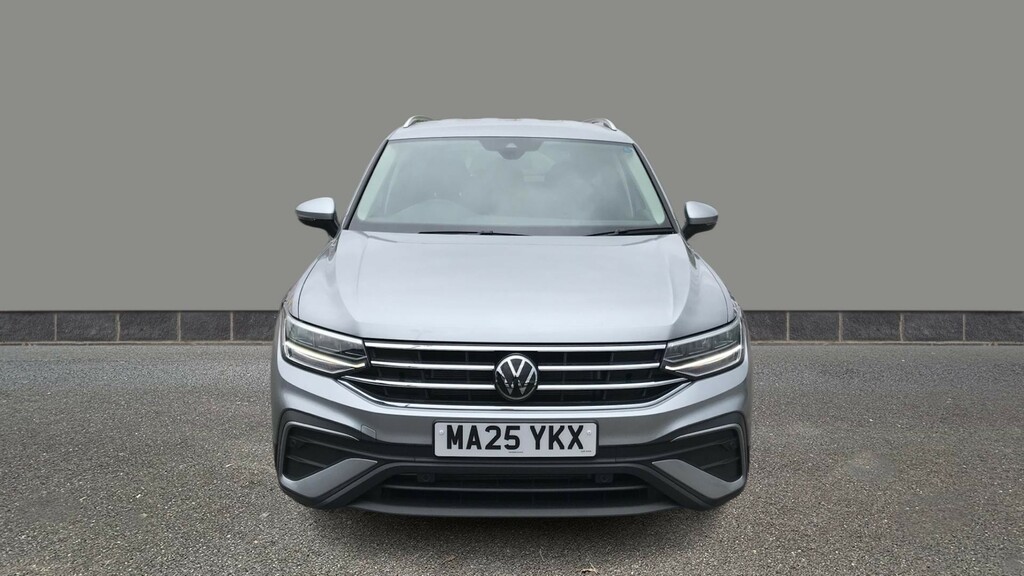 Volkswagen Tiguan Allspace 1.5 Tsi Life Dsg Silver #2