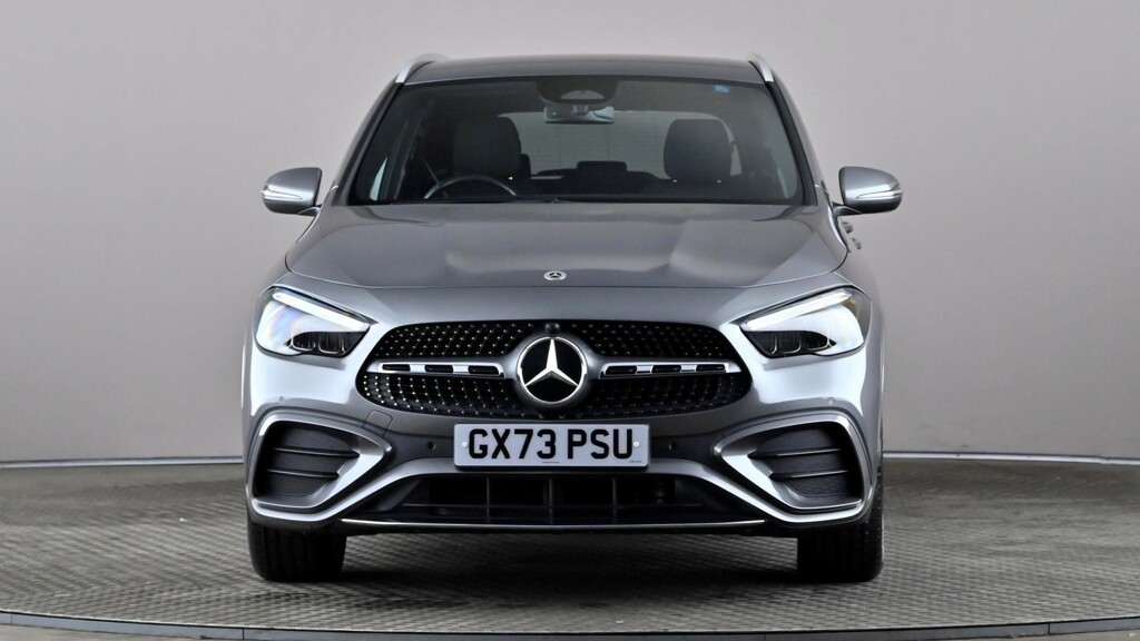 Mercedes-Benz GLA Class Gla 200 Amg Line Executive Grey #2