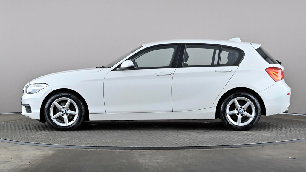 BMW 1 Series 116D Efficientdynamics Plus White #3