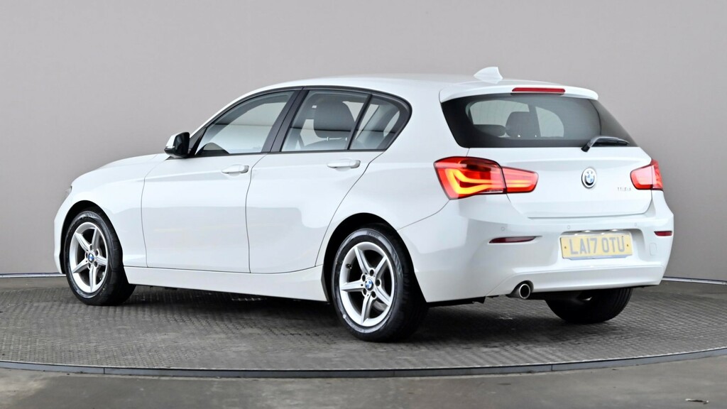 BMW 1 Series 116D Efficientdynamics Plus White #4