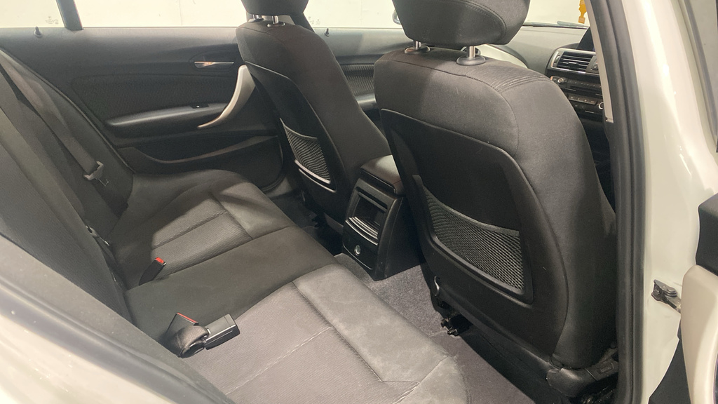 BMW 1 Series 116D Efficientdynamics Plus White #4