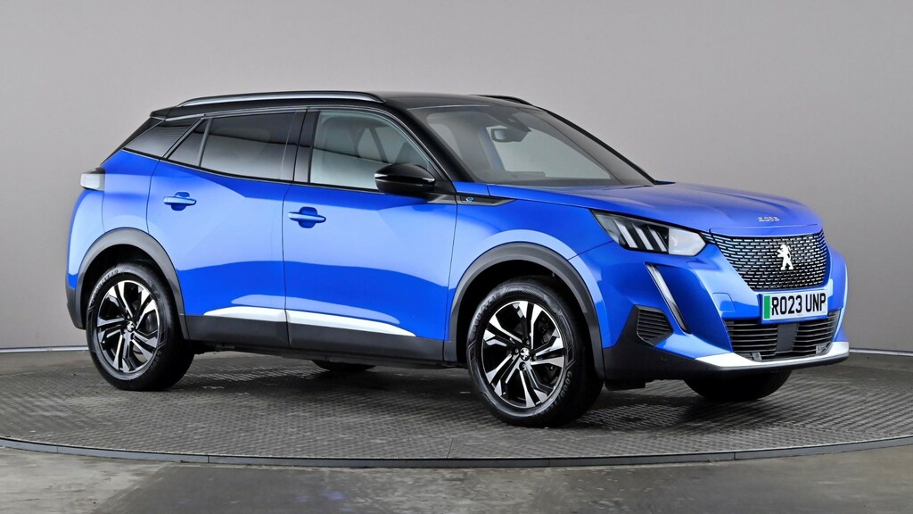 Peugeot e-2008 100Kw Gt 50Kwh Blue