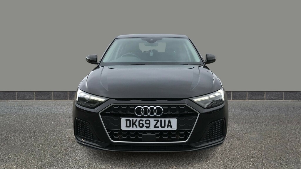 Audi A1 25 Tfsi Sport DK69ZUA Black #2