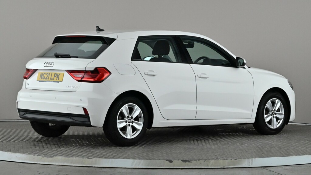 Audi A1 30 Tfsi 110 Technik NG21LPK White #6