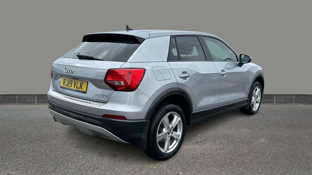 Audi Q2 30 Tfsi Sport S Tronic Silver #6