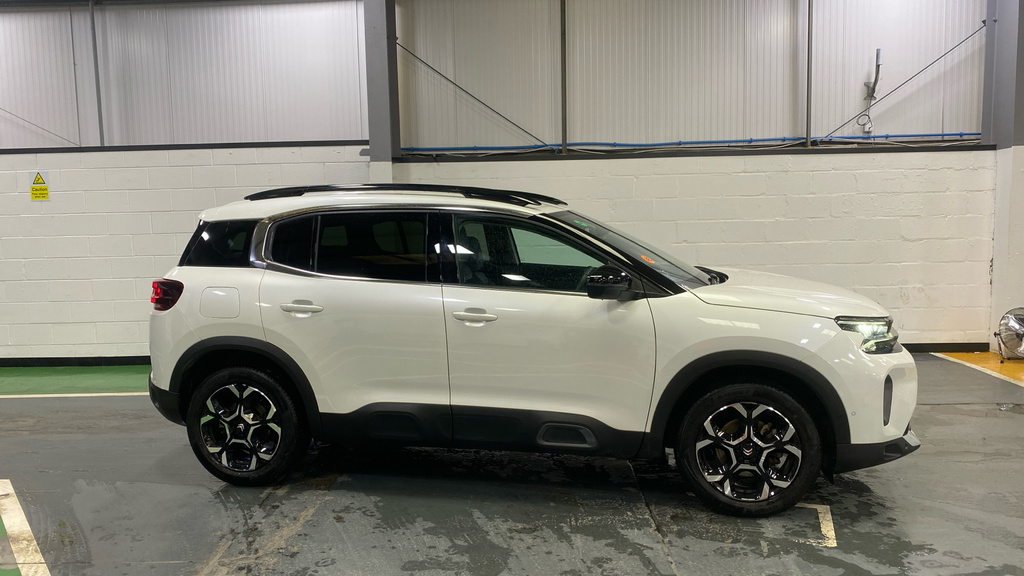 Citroen C5 Aircross 1.2 Puretech Max MP73JDX White #2