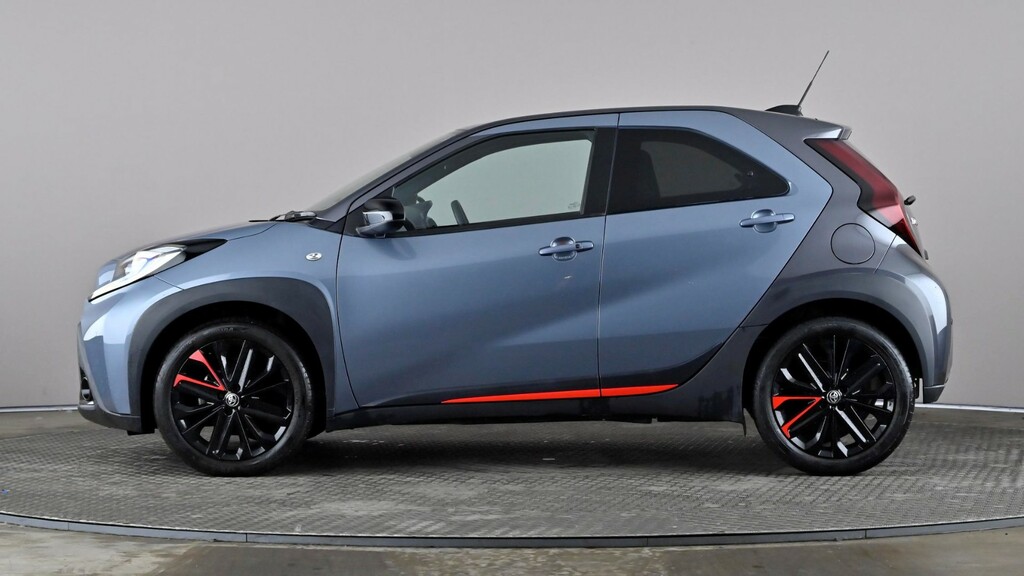 Toyota Aygo X 1.0 Vvt-i Undercover GV73WLL Grey #3