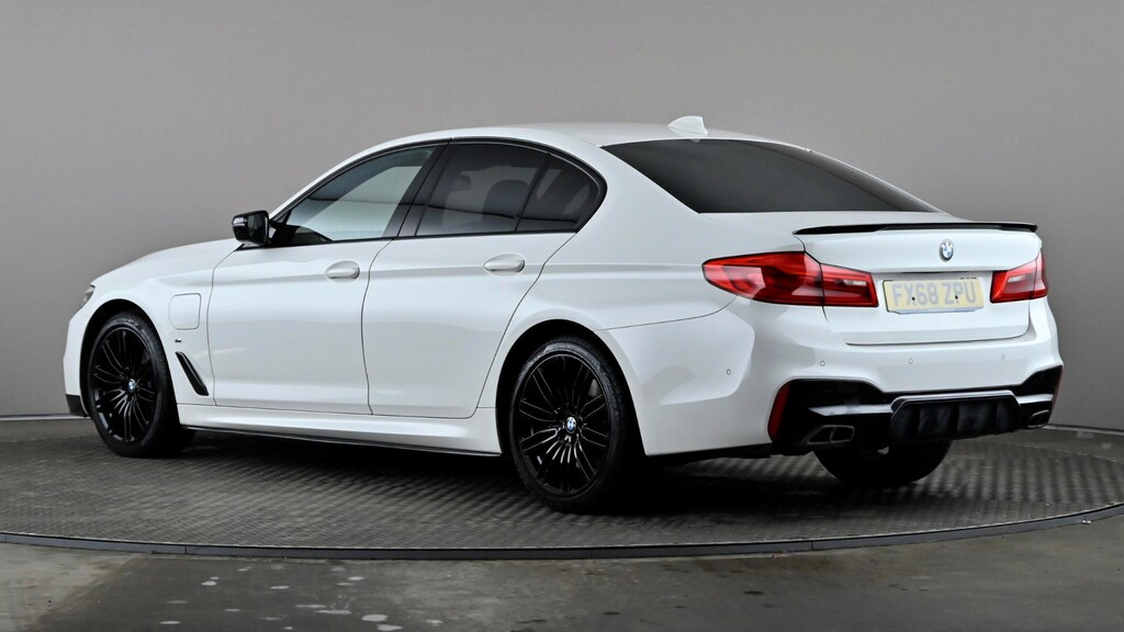 BMW 5 Series 530E M Sport White #4
