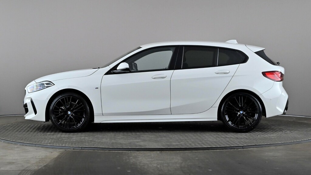 BMW 1 Series 118I 136 M Sport Step LN71EOU White #3
