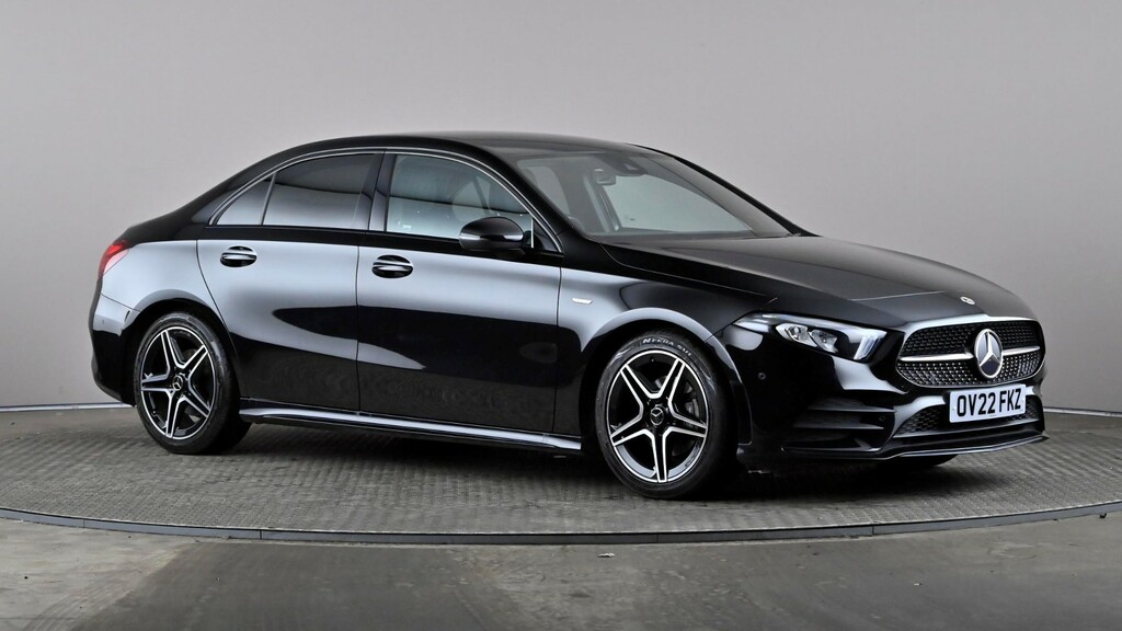 Mercedes-Benz A Class A200 Amg Line Executive Edition OV22FKZ Black
