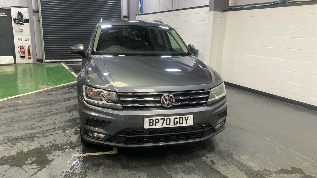 Volkswagen Tiguan Allspace 1.5 Tsi Evo Match Dsg 7 Seats Grey #3