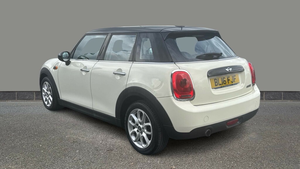 Mini Hatch 1.5 Cooper BL16FJF White #4