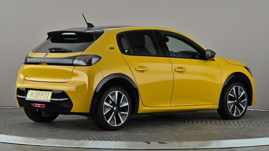 Peugeot e-208 100Kw Gt 50Kwh Yellow #6
