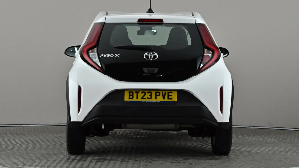 Toyota Aygo X 1.0 Vvt-i Pure BT23PVE White #5