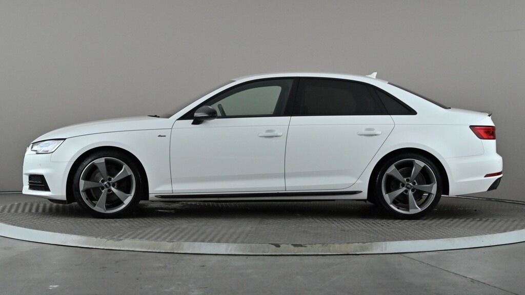Audi A4 1.4T Fsi Black Edition S Tronic PF18FXD White #3