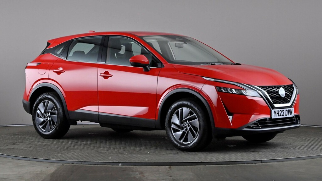 Nissan Qashqai 1.3 Dig-t Mh 158 Acenta Premium Xtronic Red