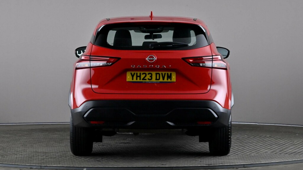 Nissan Qashqai 1.3 Dig-t Mh 158 Acenta Premium Xtronic YH23DVM Red #5