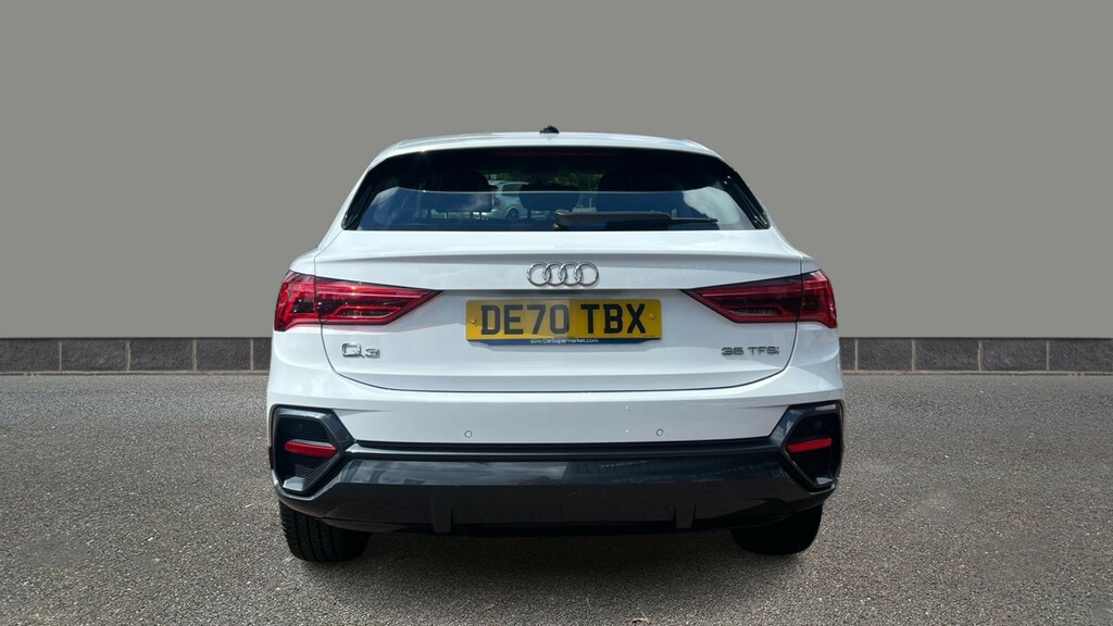 Audi Q3 35 Tfsi Sport DE70TBX White #5